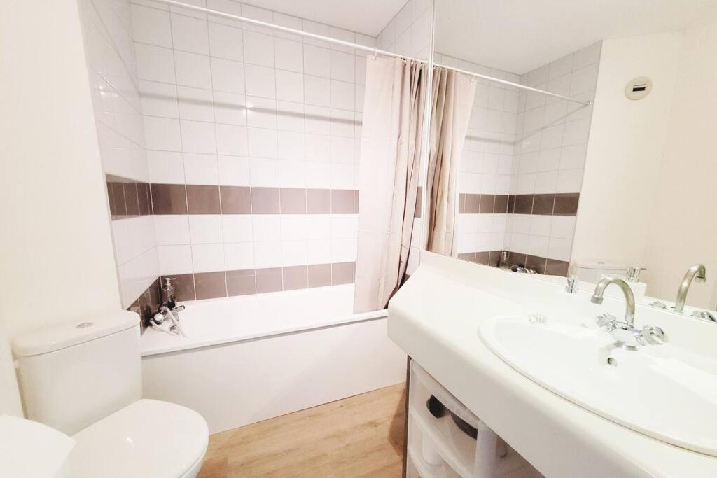 Appartement Boheme Aux Portes Du Futuroscope Chasseneuil-du-Poitou Kültér fotó